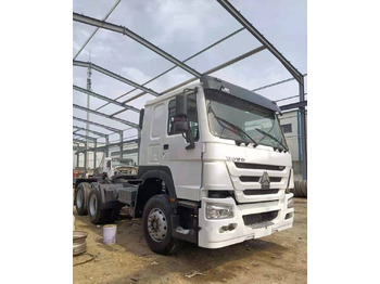 Tractor unit SINOTRUK HOWO