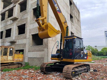New Crawler excavator CATERPILLAR 320D2L CAT 320D: picture 3