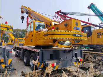 Mobile crane XCMG QY25K