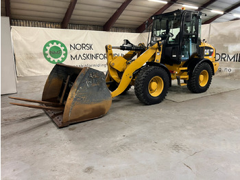 Wheel loader CATERPILLAR 908M