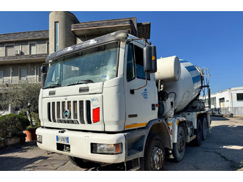 Mixer pump truck IVECO Astra