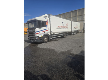 Container transporter/ Swap body truck SCANIA R 450: picture 3