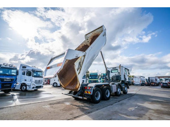 Leasing of Renault K 480 + BENNE ENROCHEMENT HARDOX Renault K 480 + BENNE ENROCHEMENT HARDOX: picture 4 Leasing of Renault K 480 + BENNE ENROCHEMENT HARDOX Renault K 480 + BENNE ENROCHEMENT HARDOX: picture 4