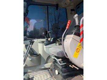 Mini excavator Volvo EC 60 D: picture 2