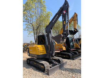 Mini excavator Volvo EC 60 D: picture 4