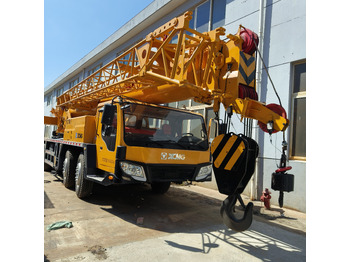 Mobile crane XCMG QY70K