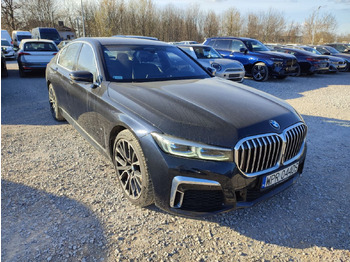 Sedan BMW
