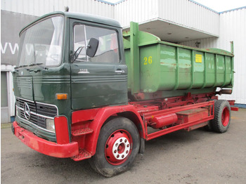 Hook lift truck Mercedes-Benz LP 1319 , Oldtimer: picture 4