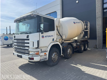 Concrete mixer truck SCANIA P114