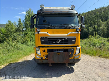 Hook lift truck 2012 Volvo FH540 8x4 brøyterigget Krokbil rep objekt: picture 2 Hook lift truck 2012 Volvo FH540 8x4 brøyterigget Krokbil rep objekt: picture 2