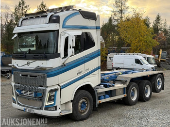 Hook lift truck VOLVO FH16 750