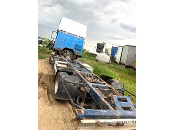 Cab chassis truck Mercedes-Benz 17-33 SK: picture 3