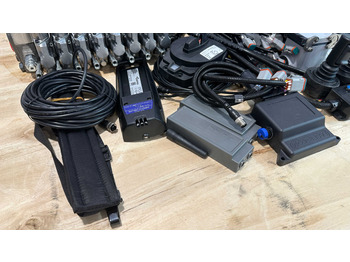 New Forestry trailer Set Scanreco RC400 with  Walvoil DPX100 Fassi, Effer, Atlas, Manitou: picture 4