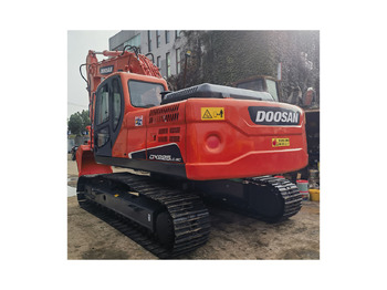 Crawler excavator DOOSAN DX225