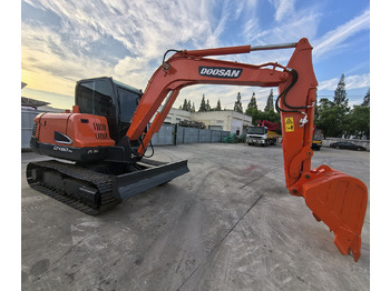Crawler excavator Doosan Dx60  Crawler Excavator: picture 4