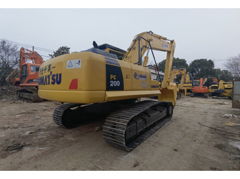 Crawler excavator KOMATSU PC200-8