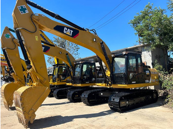 Crawler excavator CATERPILLAR 320D