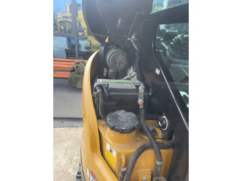 Mini excavator Sany 26 U: picture 3