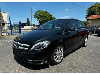 Car MERCEDES-BENZ