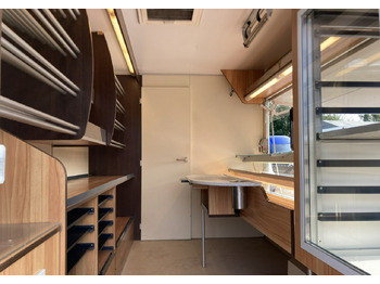 Vending truck Renault Master Autosklep pieczywa Gastronomiczny Food Truck Foodtruck sklep BORCO20: picture 3 Vending truck Renault Master Autosklep pieczywa Gastronomiczny Food Truck Foodtruck sklep BORCO20: picture 3