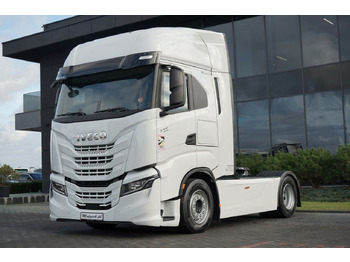 Tractor unit IVECO S-WAY