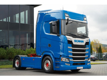 Tractor unit SCANIA S 500