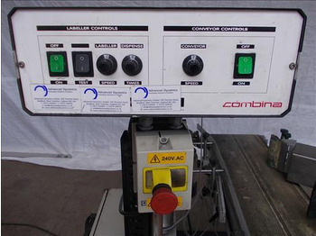 Packaging machinery Combina 01-120RH Pneu Wipe Side labeller: picture 4