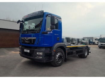 Hook lift truck MAN TGM 18.340