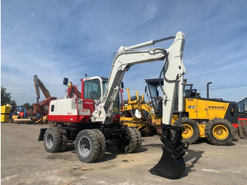 Wheel excavator Takeuchi TB070W: picture 2