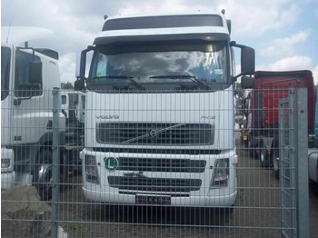 Tractor unit VOLVO FH12 420