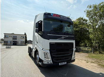 Tractor unit VOLVO FH 460