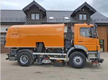 Leasing of MERCEDES-BENZ Axor 1823 Zamiatarka Kehrmaschine BUCHER 2 Motoren Szczotki L/R Sweeper MERCEDES-BENZ Axor 1823 Zamiatarka Kehrmaschine BUCHER 2 Motoren Szczotki L/R Sweeper: picture 5 Leasing of MERCEDES-BENZ Axor 1823 Zamiatarka Kehrmaschine BUCHER 2 Motoren Szczotki L/R Sweeper MERCEDES-BENZ Axor 1823 Zamiatarka Kehrmaschine BUCHER 2 Motoren Szczotki L/R Sweeper: picture 5