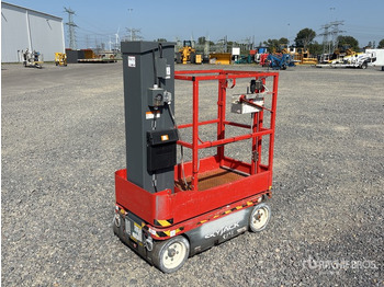 Vertical mast lift SKYJACK