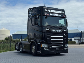 Tractor unit SCANIA S 500