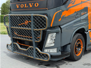 Tractor unit Volvo FH 13.500XL RETARDER, I-PARK COOL, 2 TANKS, XENON, SHOWTRUCK!: picture 5