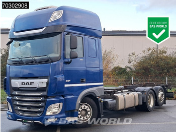 Container transporter/ Swap body truck DAF XF 480