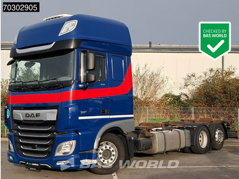 Container transporter/ Swap body truck DAF XF 480