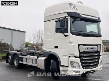 Container transporter/ Swap body truck DAF XF 480 6X2 BDF SSC Retarder Lift+Steering Axle Automatic Euro 6: picture 3