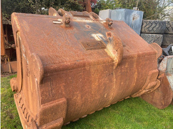 Bucket KleppMek CAT 390 Heavy Duty KM4 - 8000: picture 3 Bucket KleppMek CAT 390 Heavy Duty KM4 - 8000: picture 3