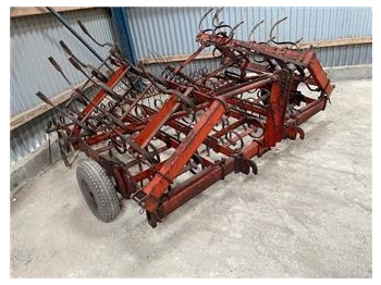 Cultivator