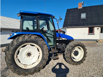 Farm tractor NEW HOLLAND TL100
