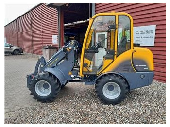 Compact loader EUROTRAC