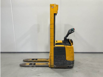 Stacker Jungheinrich ERC 214 535DZ: picture 3