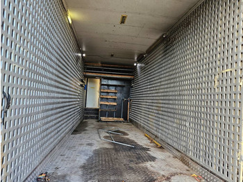 Semi-trailer Montracon Racing// machinetrailer // Living area: picture 5