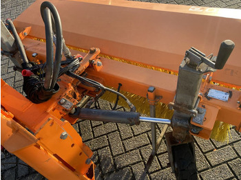 Broom for Utility/ Special vehicle Nesbo Veegmachine HF1600S: picture 4