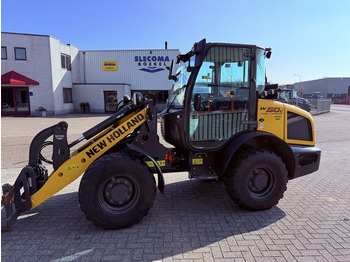 Wheel loader NEW HOLLAND