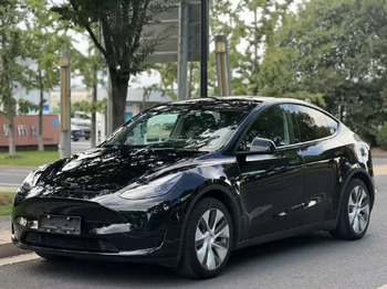 Car TESLA