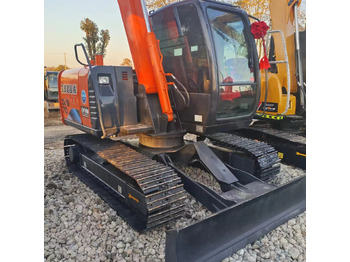Crawler excavator HITACHI ZX70: picture 2