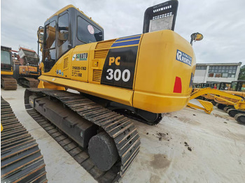 Crawler excavator KOMATSU PC300: picture 3