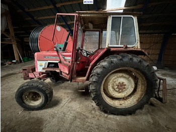 Farm tractor INTERNATIONAL